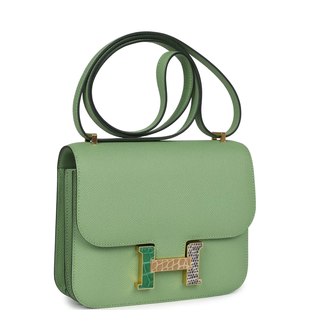 Best Quality Hermès Replicas Constance 18 Vert Criquet Epsom Marquette HW - Exotic Creations Side1