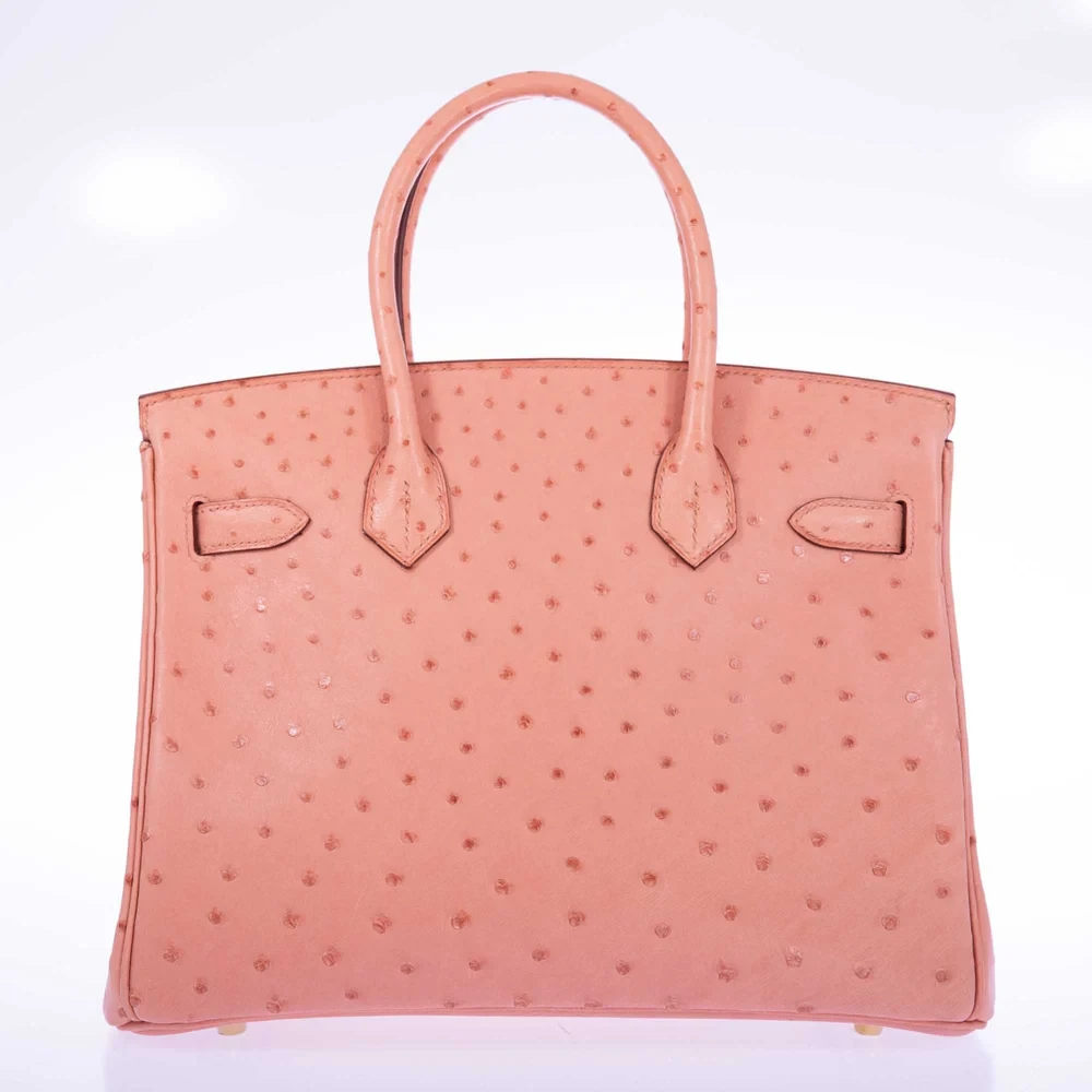 Discover the art of Hermes Birkin replicas. Handmade with imported leather and solid brass hardware for a luxurious, high-quality finish. Explore EC today.
